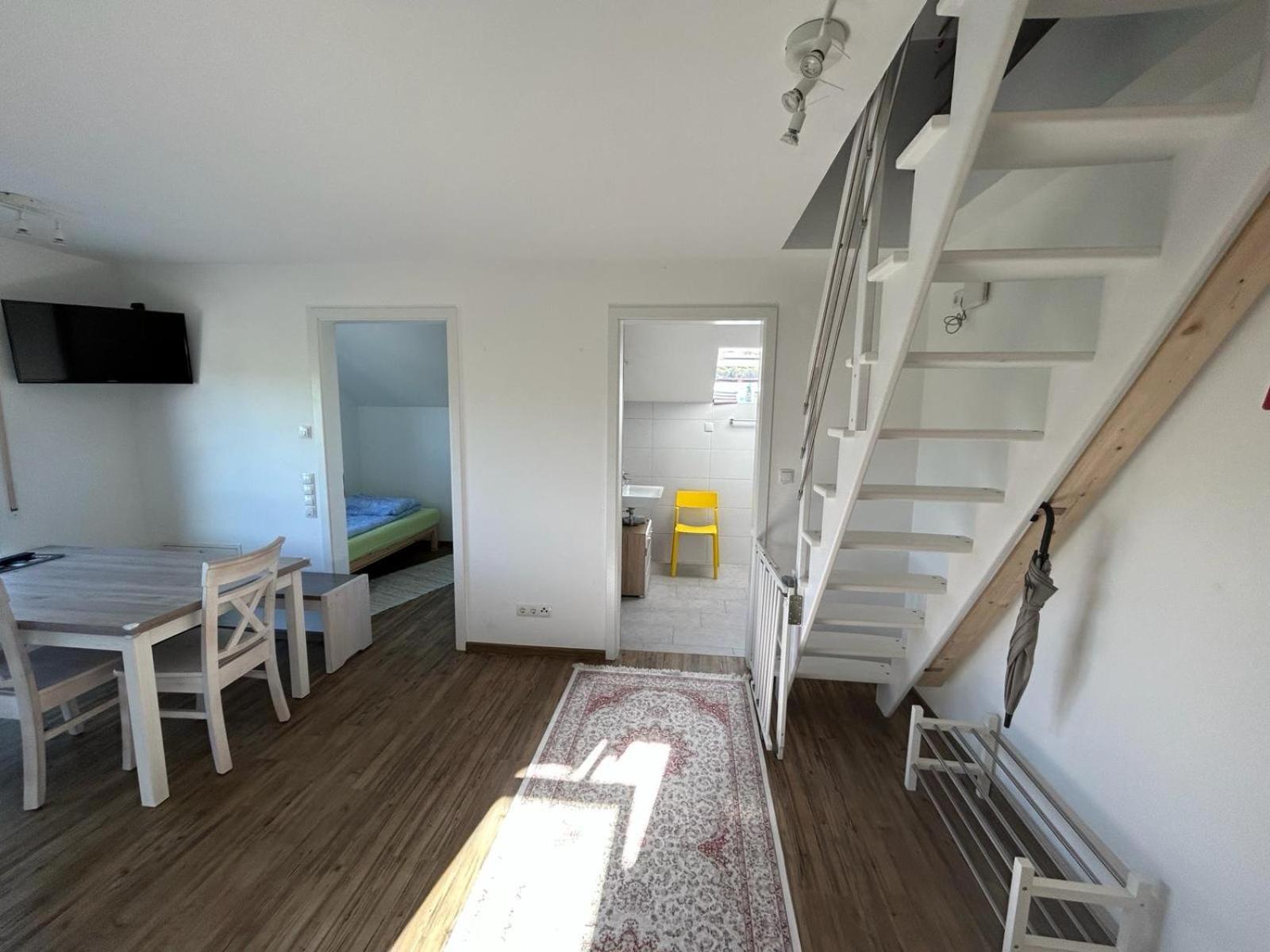 3 Zimmer Neubauwohnung In Der Schwaebischen Toskana Loewenstein Exterior photo